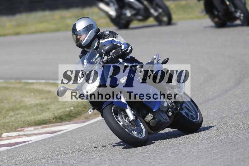 /01 02.04.2026 MAZ ADR/Gruppe gelb Gruppe gruen/43